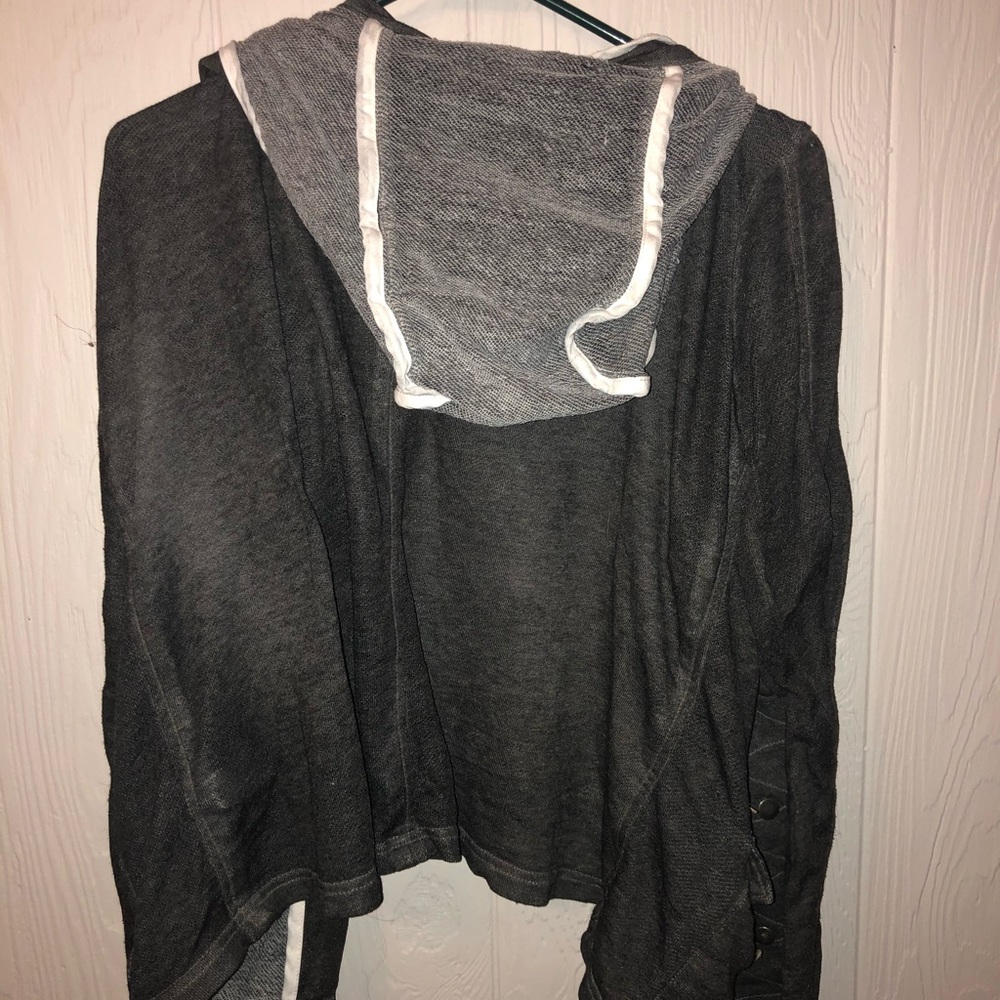 jacket - Picture 3 of 3